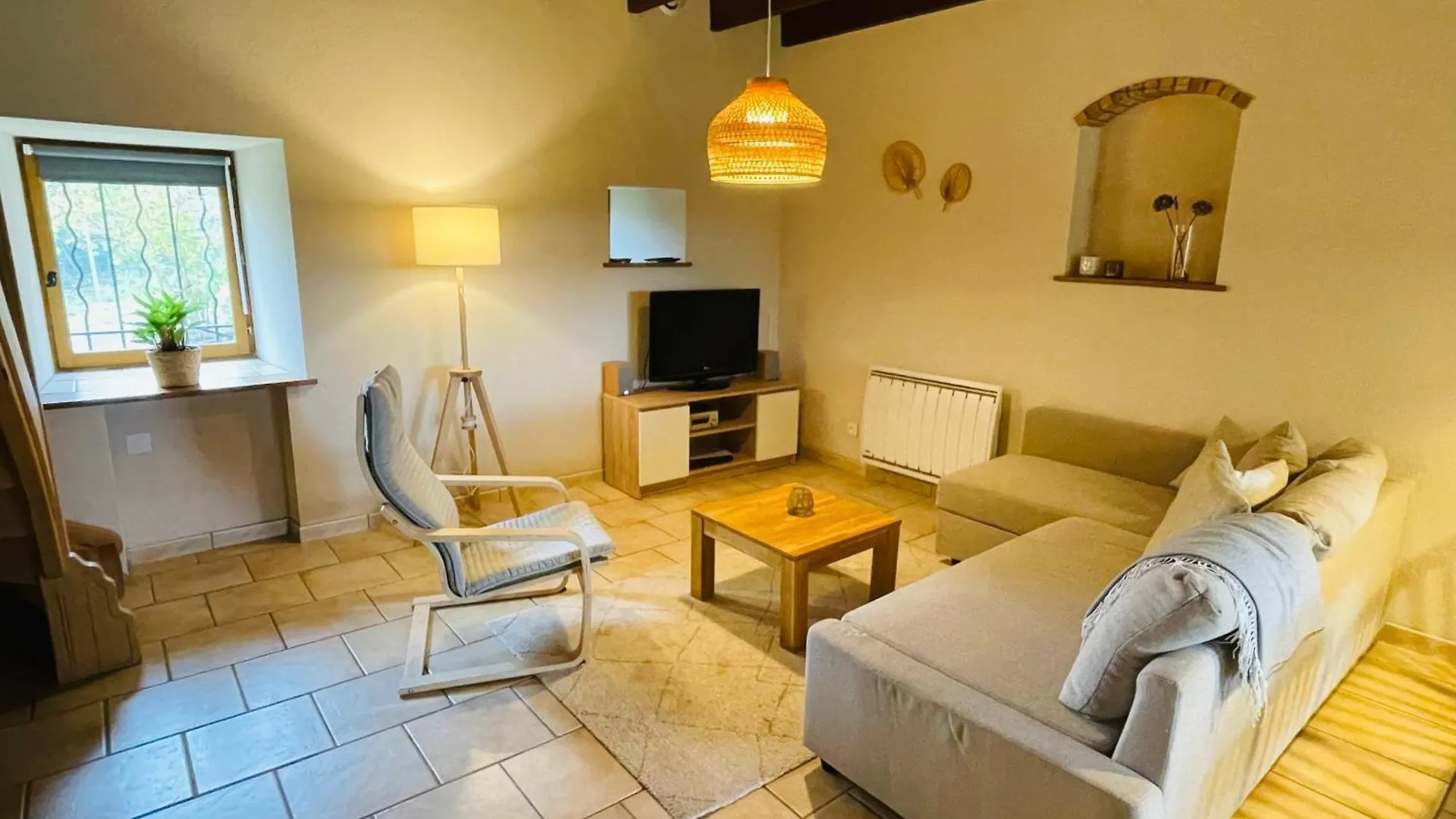 Holiday home Gite Les Tilleuls Arlanc France
